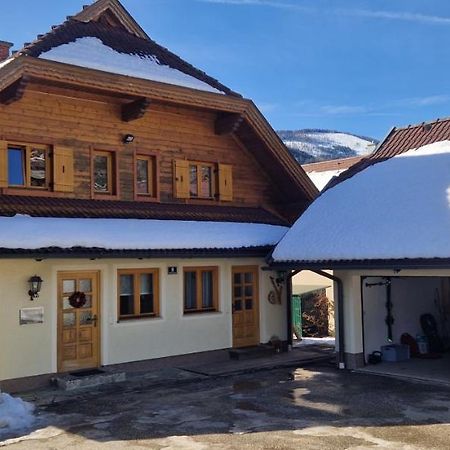 Ferienhaus Michael บาด ไคลน์เคิร์ชไฮม์ ภายนอก รูปภาพ